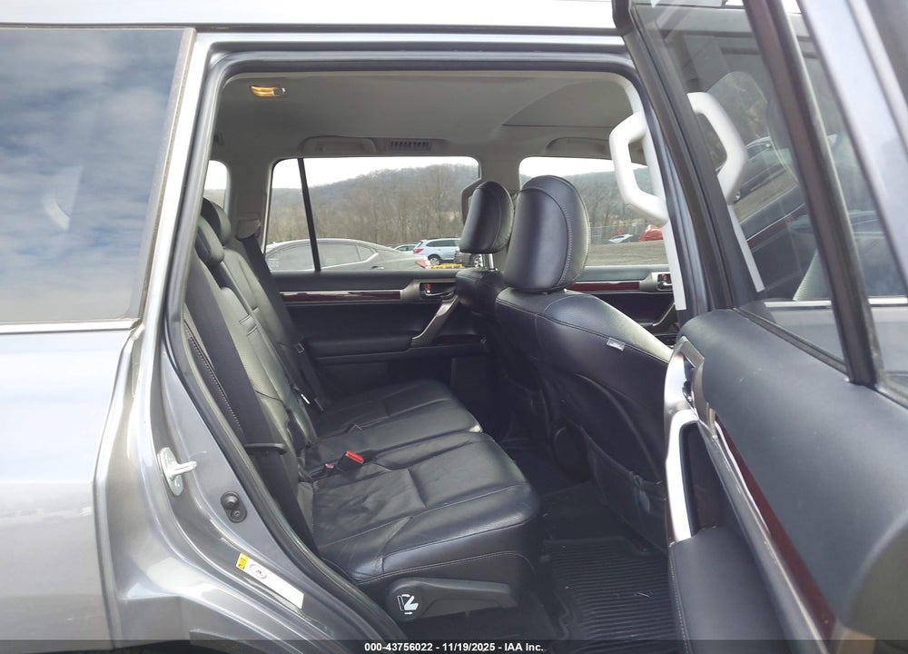 2016 LEXUS GX 460 VIN: JTJBM7FX3G5145425