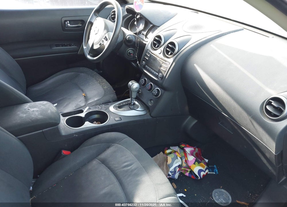 2014 NISSAN ROGUE SELECT S VIN: JN8AS5MT8EW617056