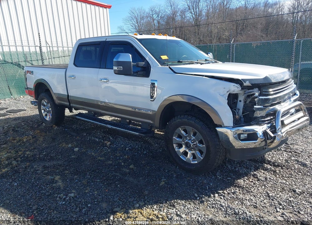 2018 FORD F-250 LARIAT VIN: 1FT7W2BT8JEC38215
