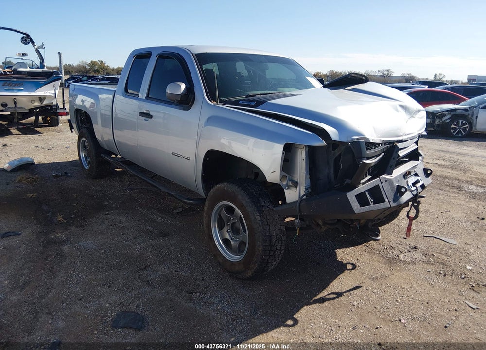 2012 CHEVROLET SILVERADO 2500HD WORK TRUCK VIN: 1GC2KVCG2CZ194376