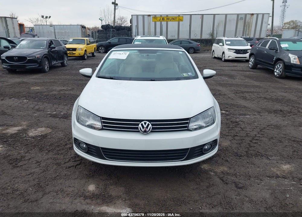 2016 VOLKSWAGEN EOS KOMFORT VIN: WVWBW8AH2GV001111