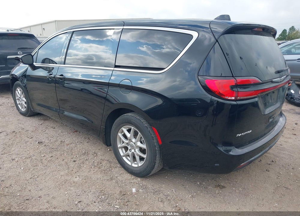2024 CHRYSLER PACIFICA TOURING L VIN: 2C4RC1BG8RR139715