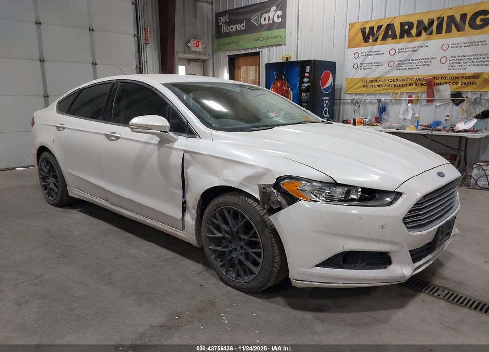 2014 FORD FUSION SE VIN: 3FA6P0HD9ER247835