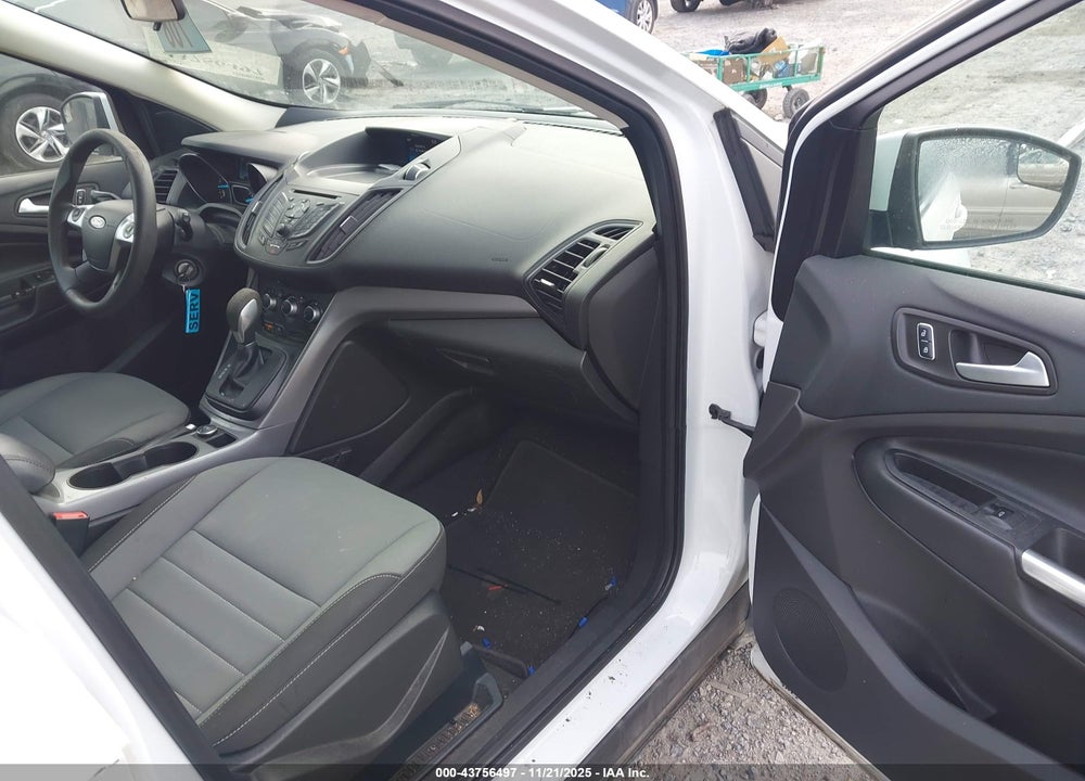 2016 FORD ESCAPE SE VIN: 1FMCU0GXXGUC50106