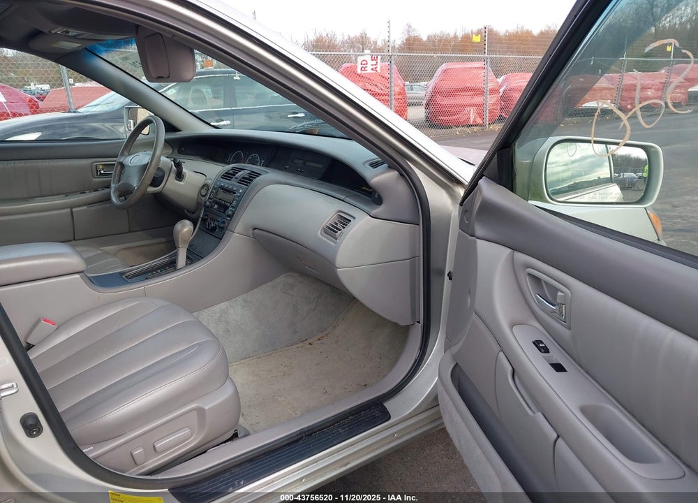 2001 TOYOTA AVALON XL VIN: 4T1BF28B51U145436