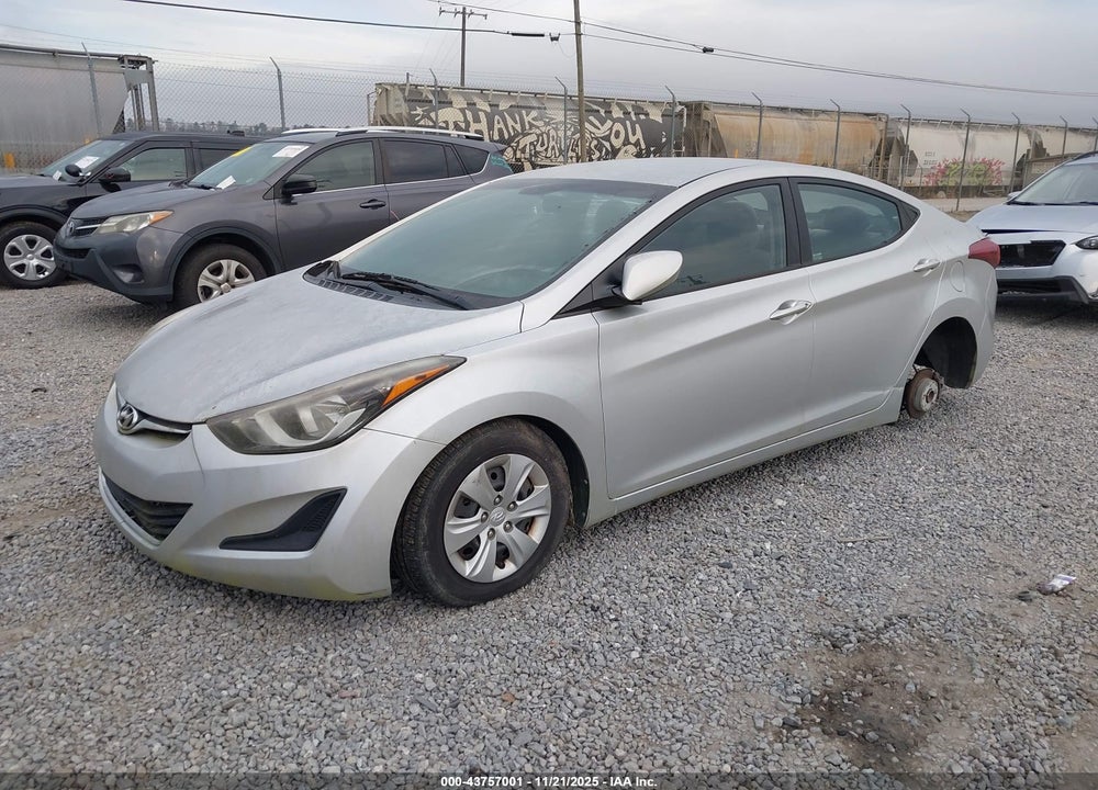2016 HYUNDAI ELANTRA SE VIN: 5NPDH4AE8GH771752