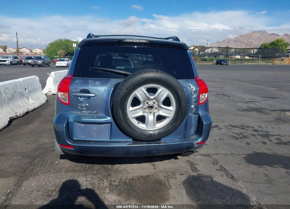 2007 TOYOTA RAV4 VIN: JTMZD33V075050012