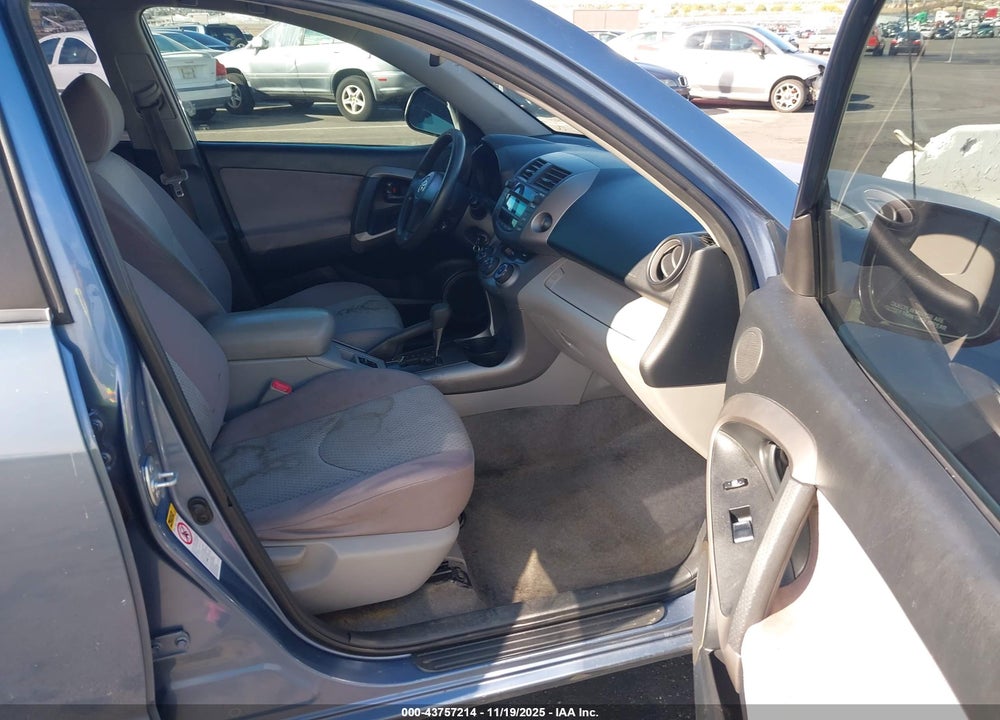 2007 TOYOTA RAV4 VIN: JTMZD33V075050012