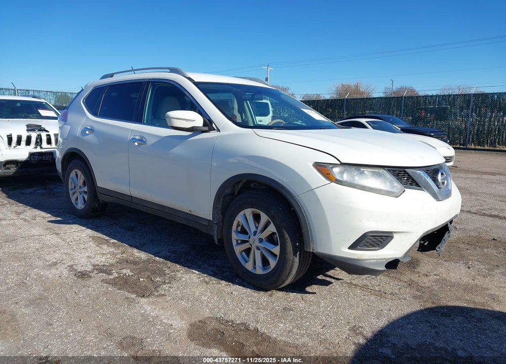 2015 NISSAN ROGUE SV VIN: 5N1AT2MT4FC870509
