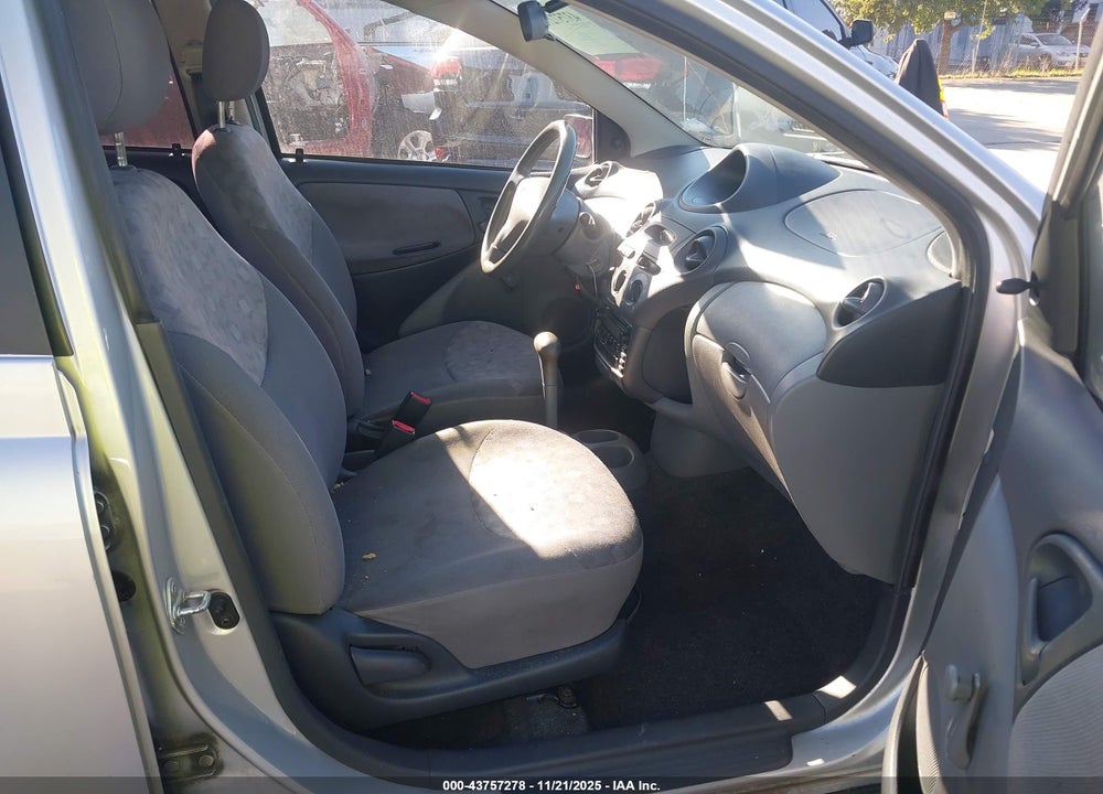 2001 TOYOTA ECHO VIN: JTDBT123010128835