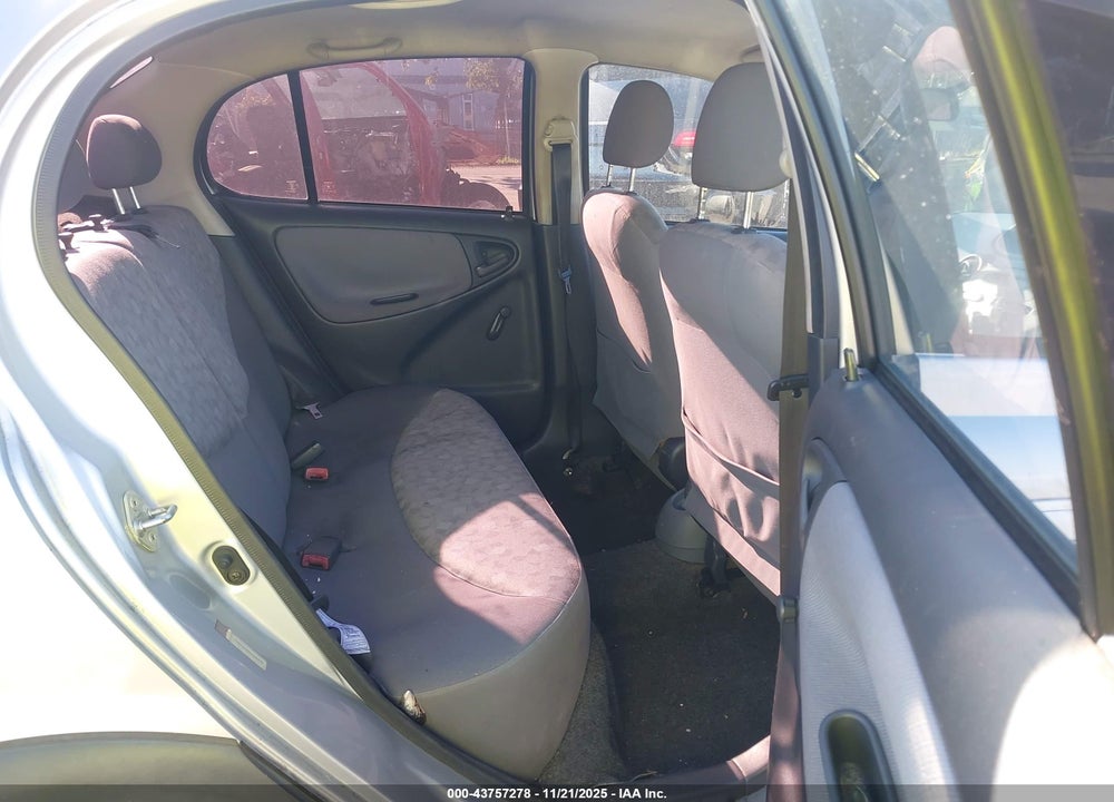 2001 TOYOTA ECHO VIN: JTDBT123010128835