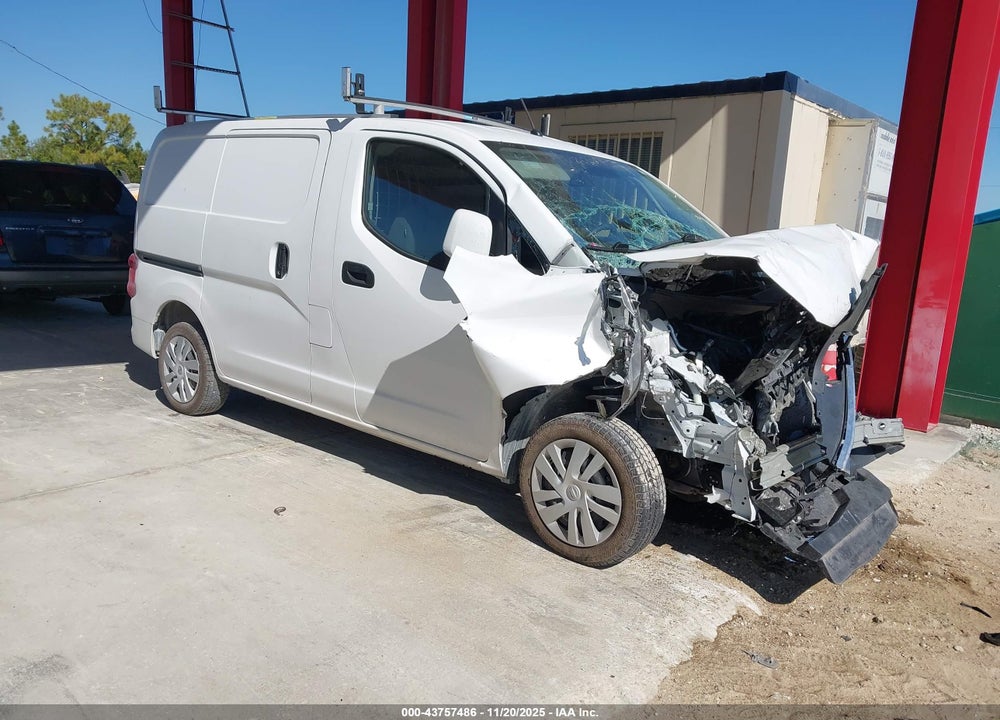 2017 NISSAN NV200 SV VIN: 3N6CM0KNXHK721700