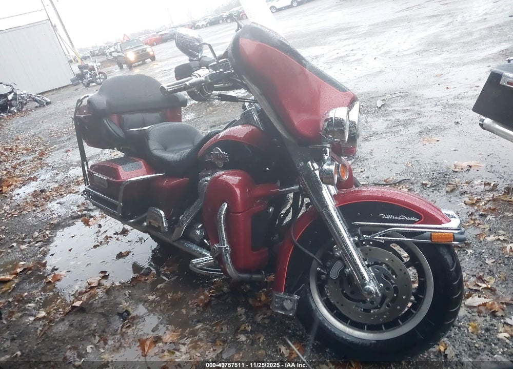 2006 HARLEY-DAVIDSON FLHTCUI VIN: 1HD1FCW166Y609266