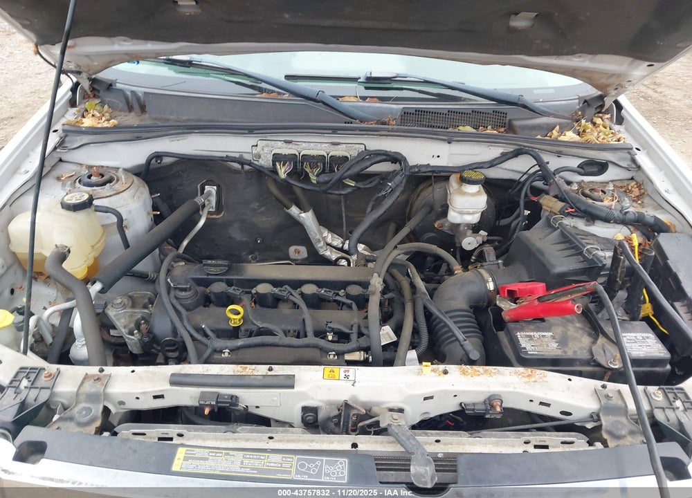 2009 FORD ESCAPE XLT VIN: 1FMCU03729KB26884