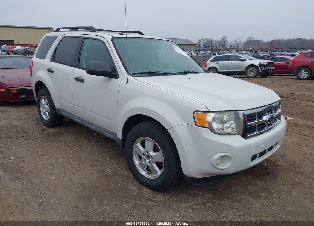 2009 FORD ESCAPE XLT VIN: 1FMCU03729KB26884