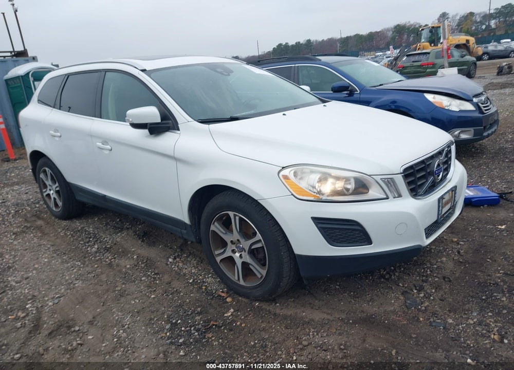 2012 VOLVO XC60 T6/T6 PLATINUM/T6 PREMIER PLUS/T6 R-DESIGN/T6 R-DESIGN PLATINUM/T6 R-DESIGN PREMIER PLUS VIN: YV4902DZ8C2308275