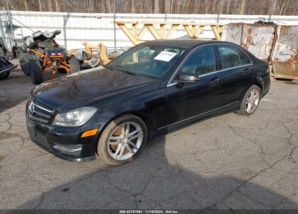 2014 MERCEDES-BENZ C 300 LUXURY 4MATIC/SPORT 4MATIC VIN: WDDGF8AB6ER319441