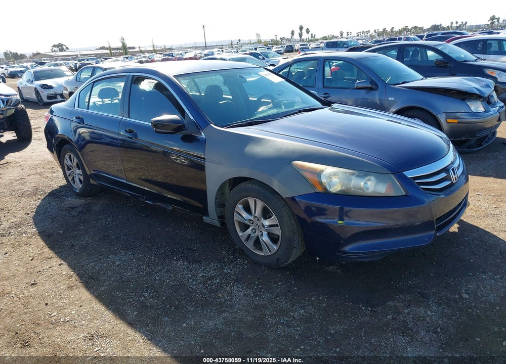 2011 HONDA ACCORD 2.4 LX-P VIN: 1HGCP2F44BA152666