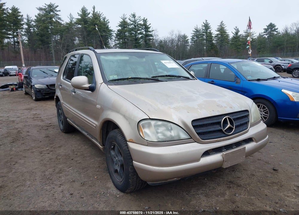 2001 MERCEDES-BENZ ML 320 VIN: 4JGAB54E81A239191