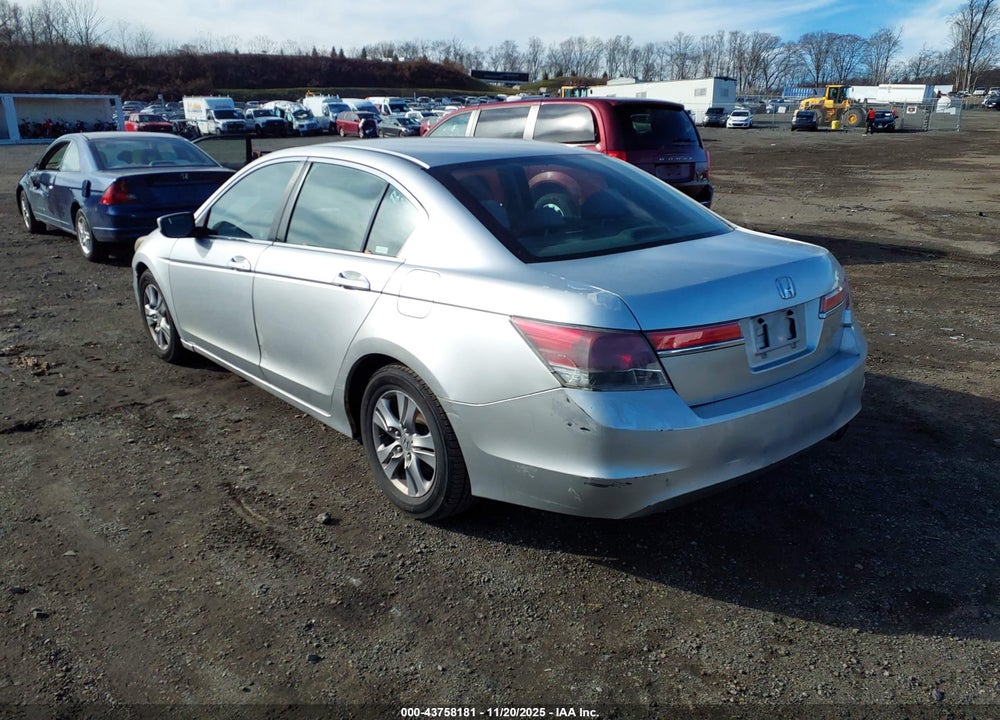 2012 HONDA ACCORD 2.4 LX-P VIN: 1HGCP2F42CA138170