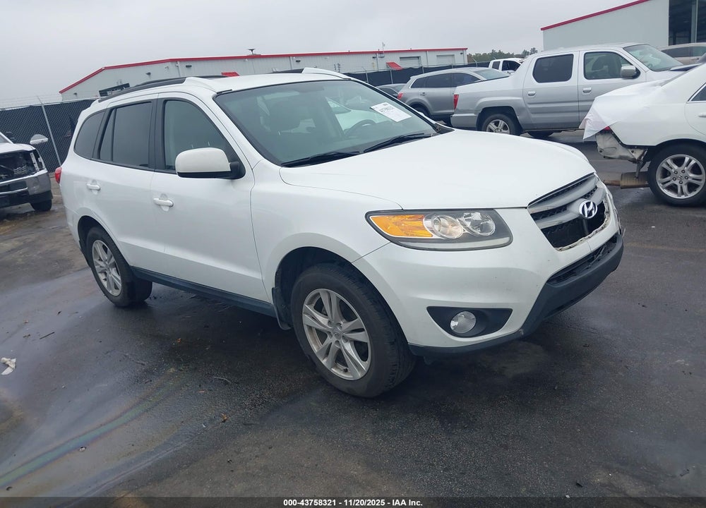 2012 HYUNDAI SANTA FE SE VIN: 5XYZH4AG3CG097938