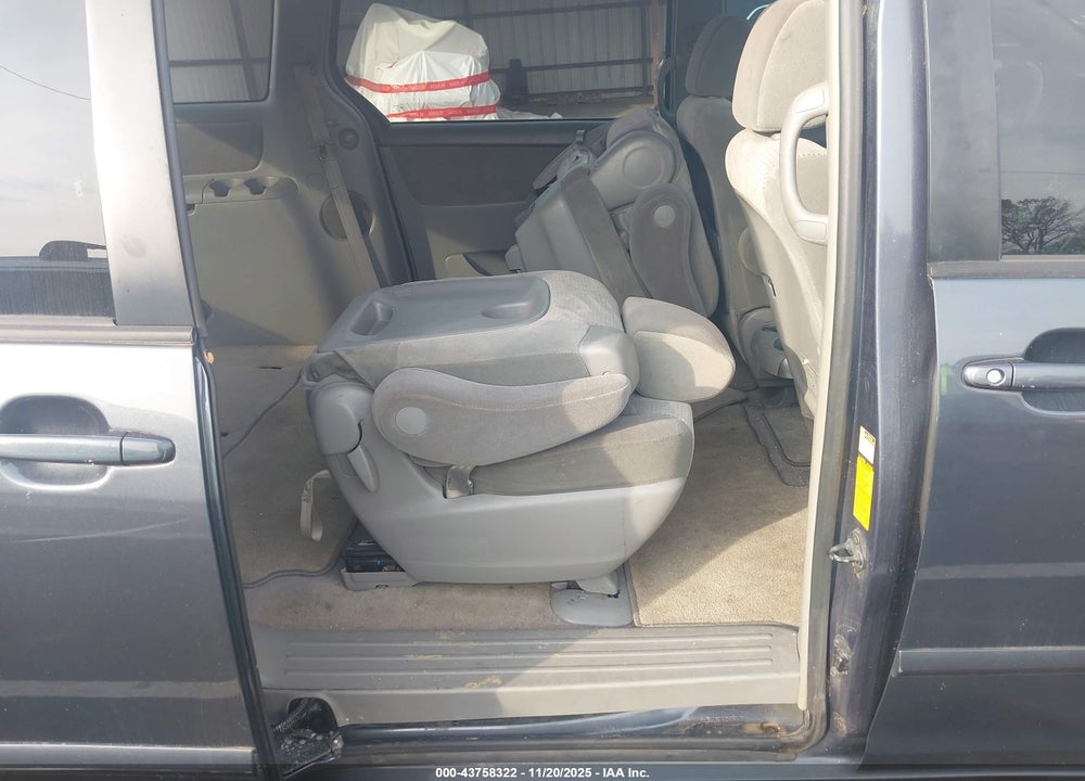 2008 TOYOTA SIENNA LE VIN: 5TDZK23C98S169946