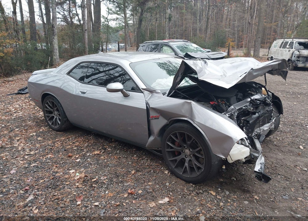 2015 DODGE CHALLENGER SRT 392 VIN: 2C3CDZDJ8FH892614
