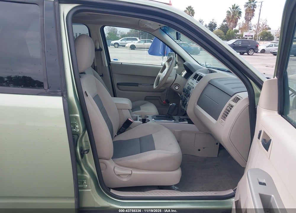 2008 FORD ESCAPE HYBRID VIN: 1FMCU49H58KB28070