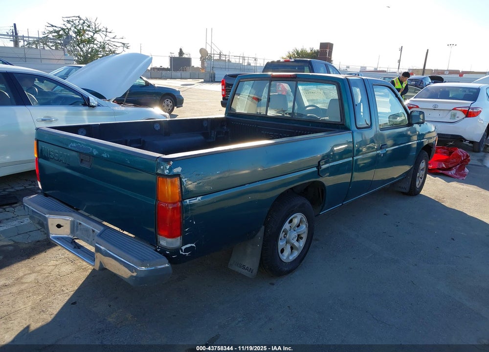 1996 NISSAN TRUCK KING CAB SE/KING CAB XE VIN: 1N6SD16S6TC376925