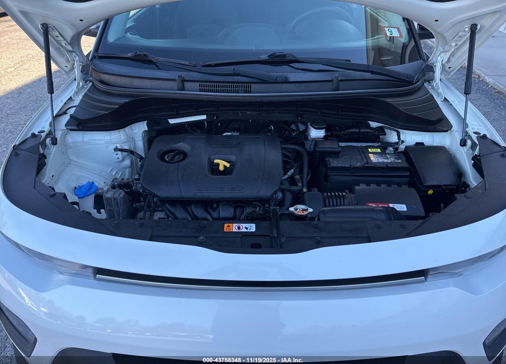 2020 KIA SOUL LX VIN: KNDJ23AU9L7701228