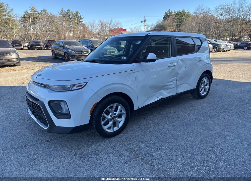 2020 KIA SOUL LX VIN: KNDJ23AU9L7701228
