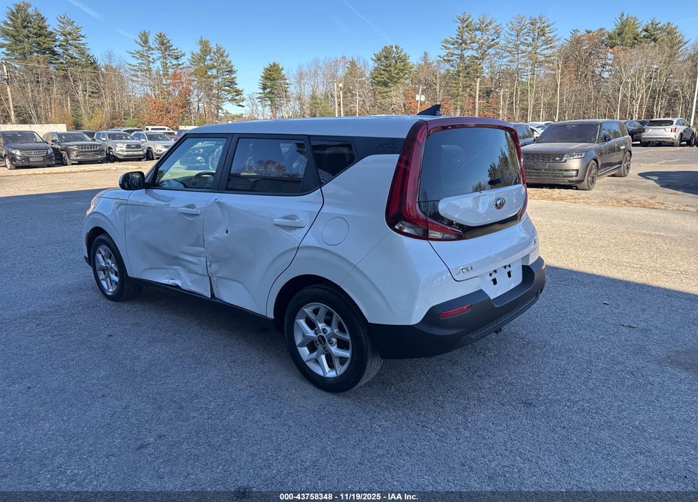 2020 KIA SOUL LX VIN: KNDJ23AU9L7701228