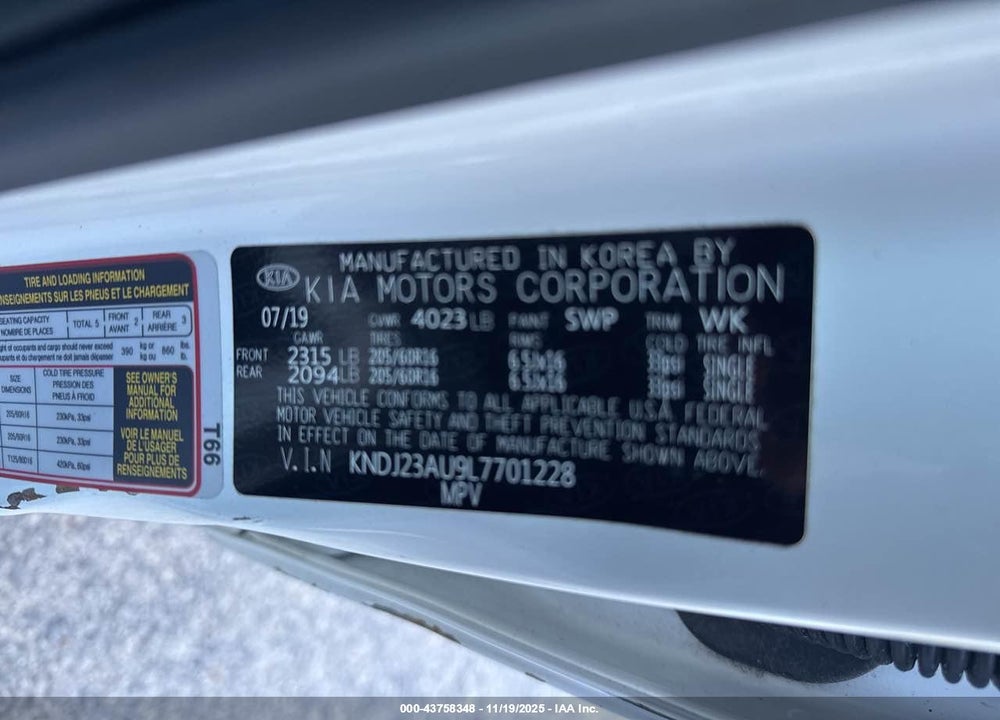 2020 KIA SOUL LX VIN: KNDJ23AU9L7701228