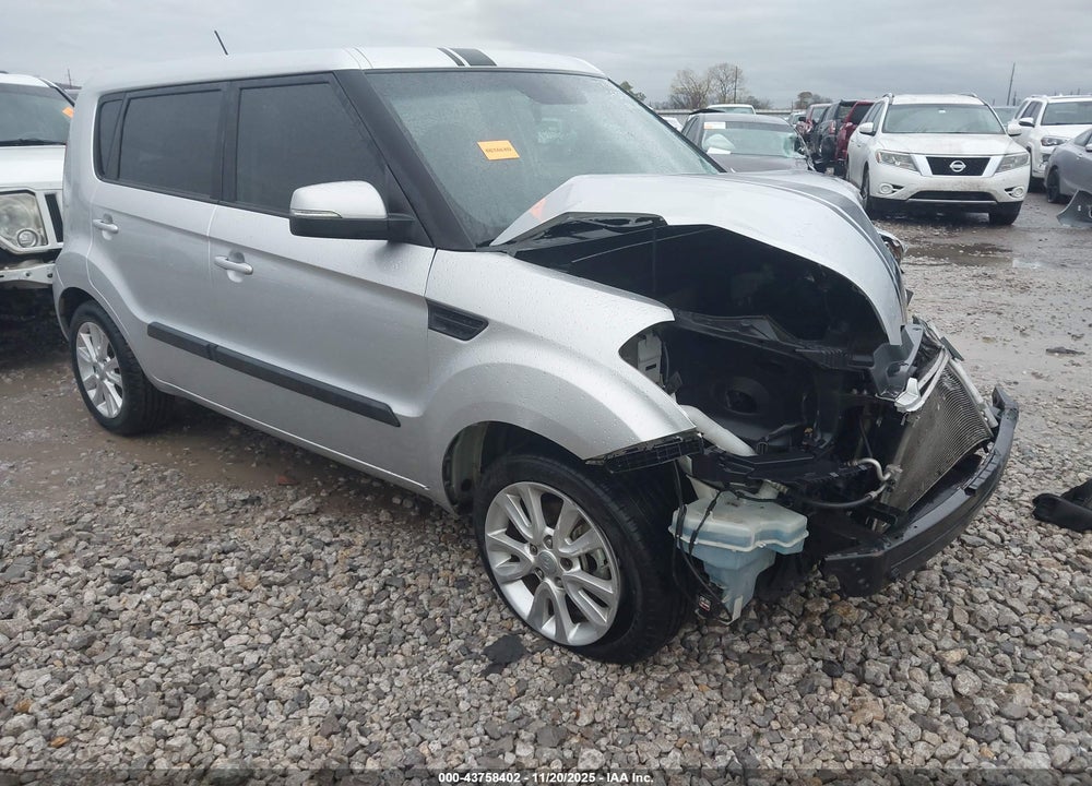 2012 KIA SOUL + VIN: KNDJT2A61C7415494