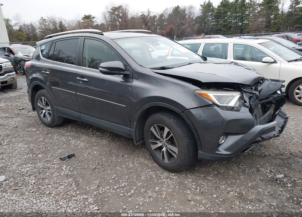 2018 TOYOTA RAV4 XLE VIN: JTMRFREV3JJ223062