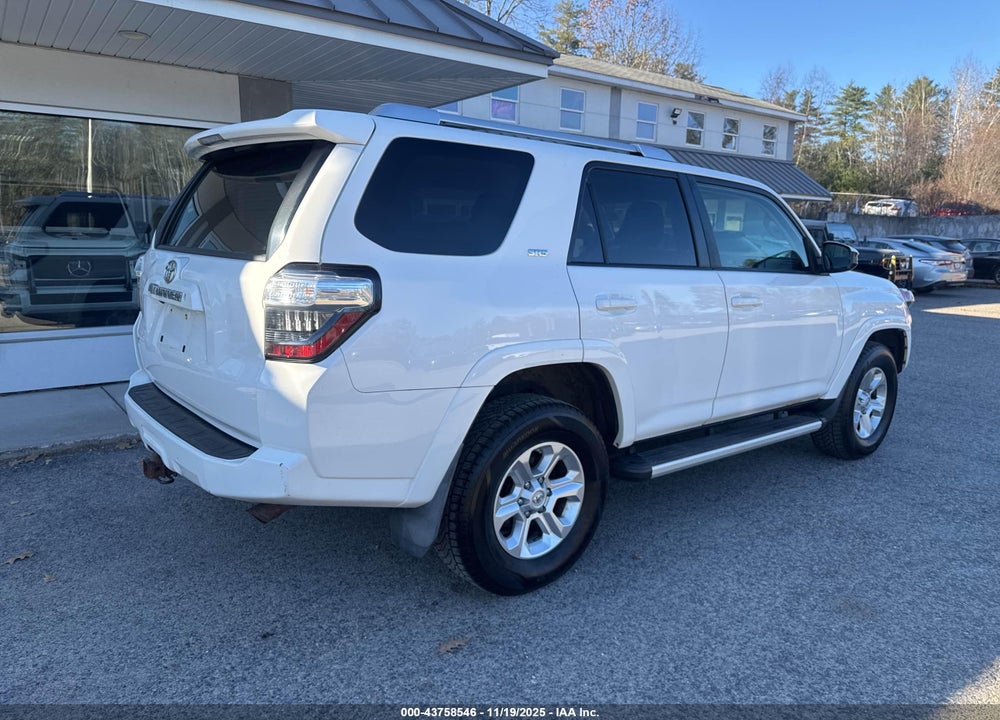 2016 TOYOTA 4RUNNER SR5 VIN: JTEBU5JR3G5305556