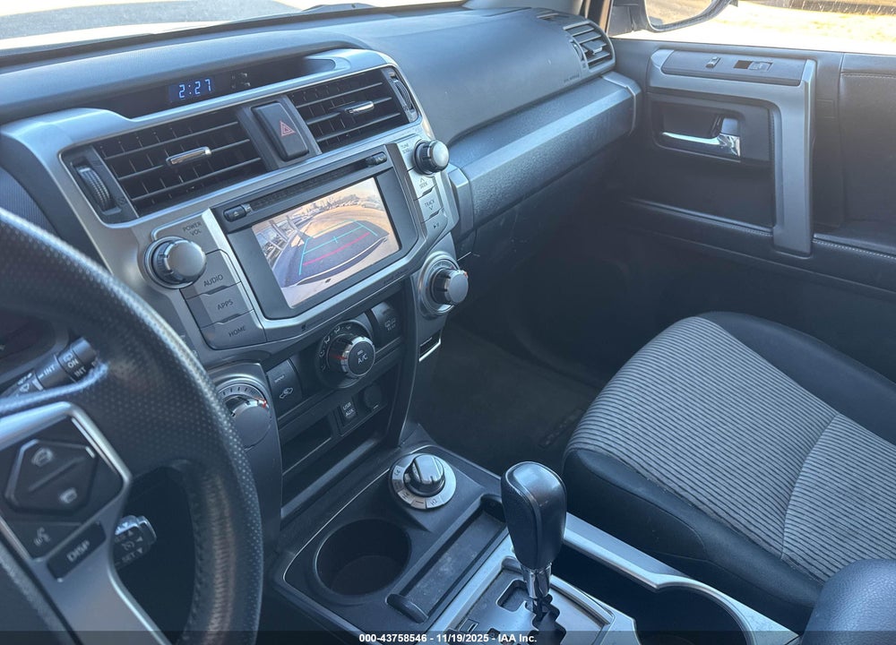 2016 TOYOTA 4RUNNER SR5 VIN: JTEBU5JR3G5305556