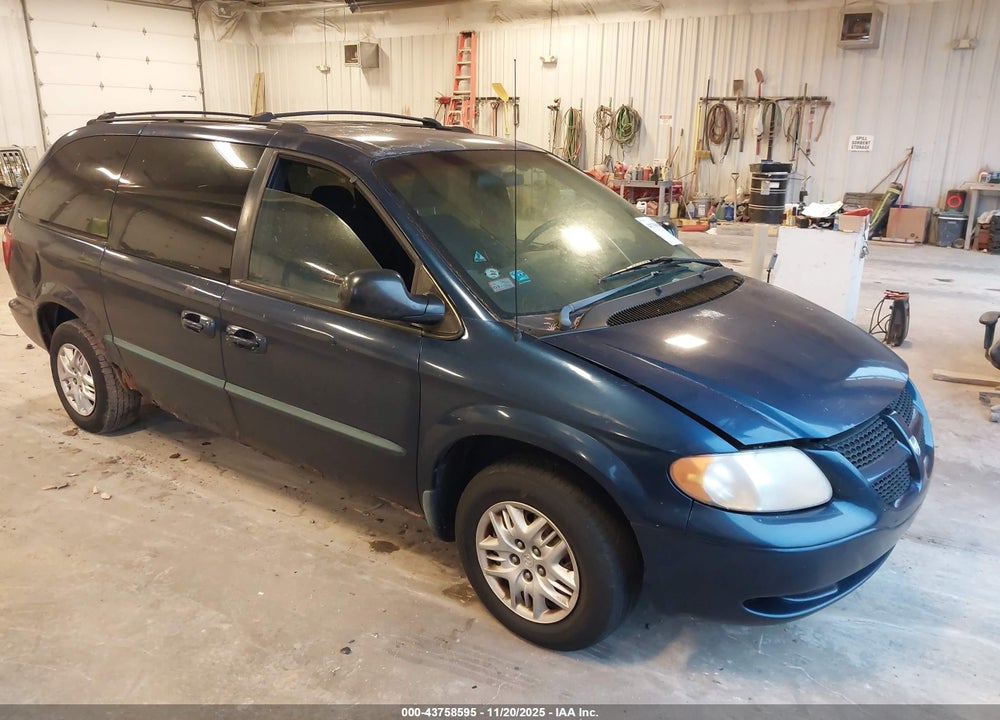 2002 DODGE GRAND CARAVAN SPORT VIN: 2B4GP44382R742187