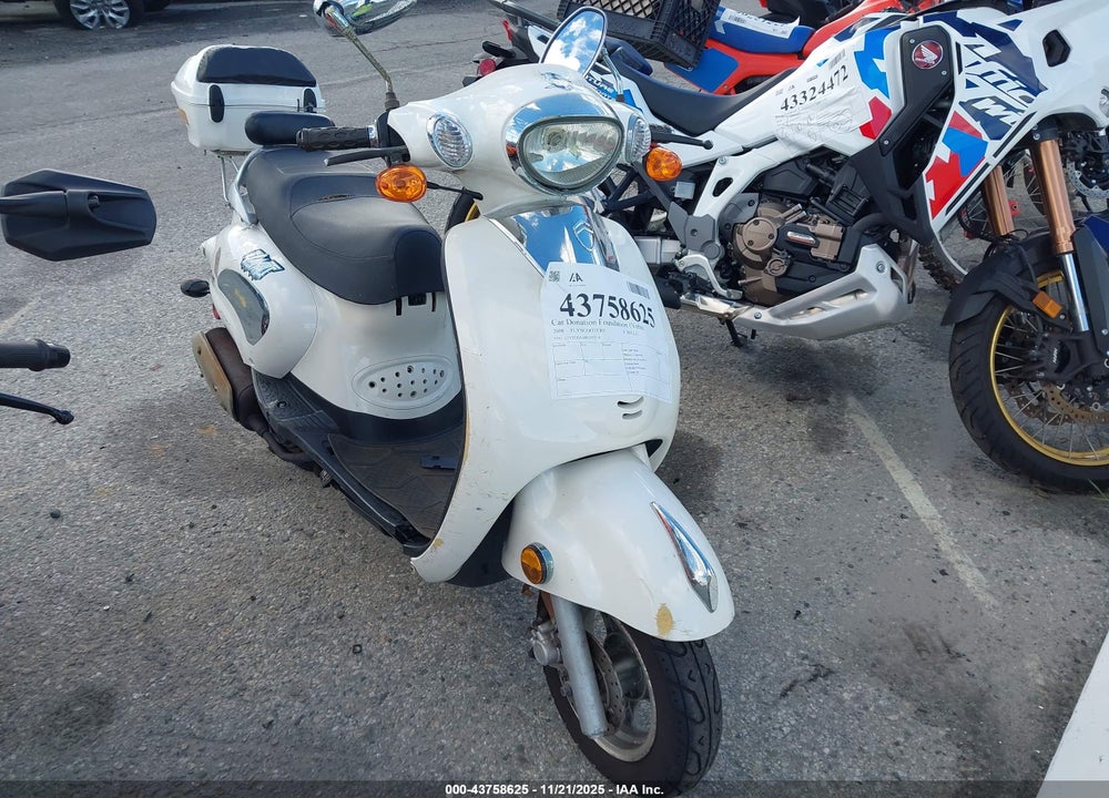 2008 FLYSCOOTERS II BELLO VIN: L5YTCKPA081207114