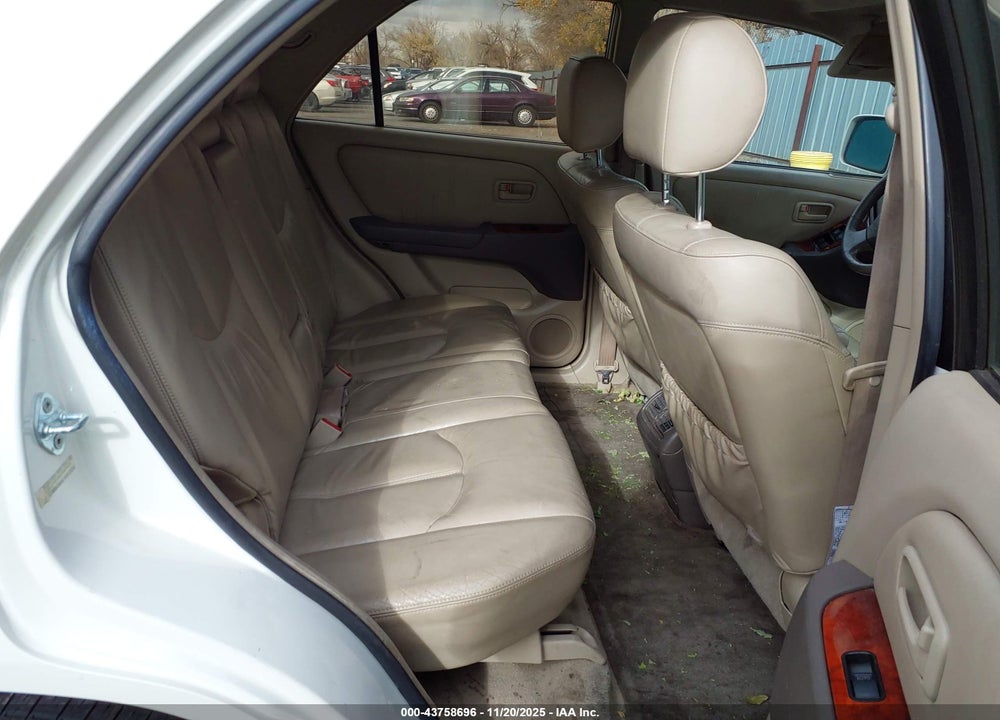 1999 LEXUS RX 300 VIN: JT6HF10U2X0009830