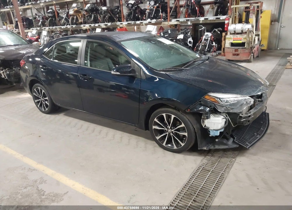 2017 TOYOTA COROLLA XSE VIN: 2T1BURHE9HC883101