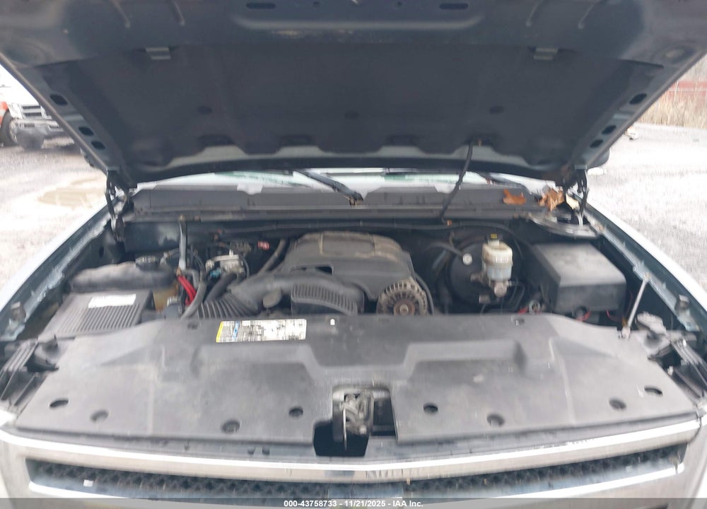 2009 CHEVROLET SILVERADO 1500 LT VIN: 2GCEK290391111674