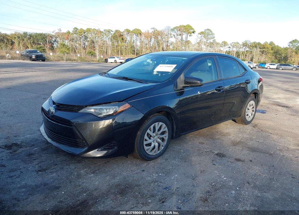 2018 TOYOTA COROLLA LE VIN: 2T1BURHE8JC058446