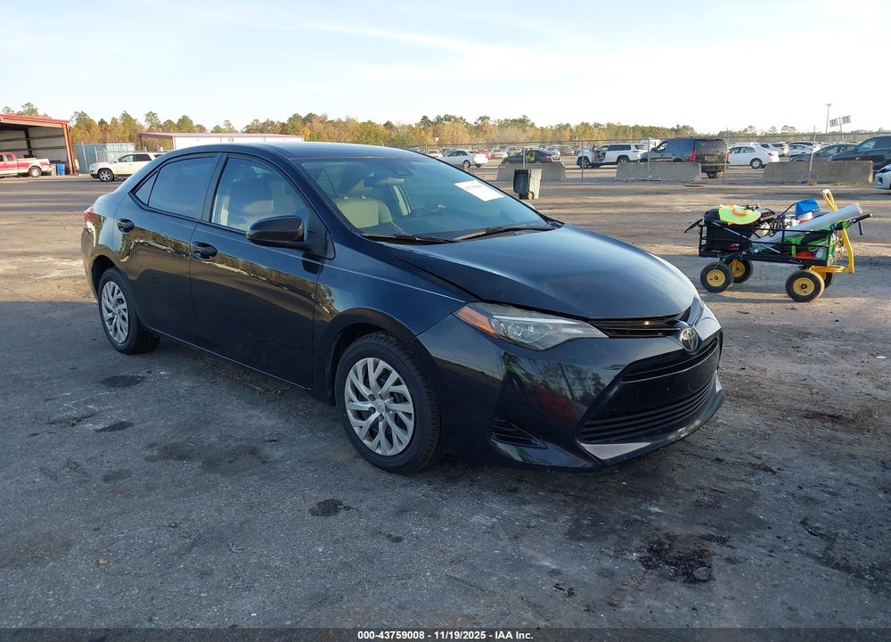 2018 TOYOTA COROLLA LE VIN: 2T1BURHE8JC058446