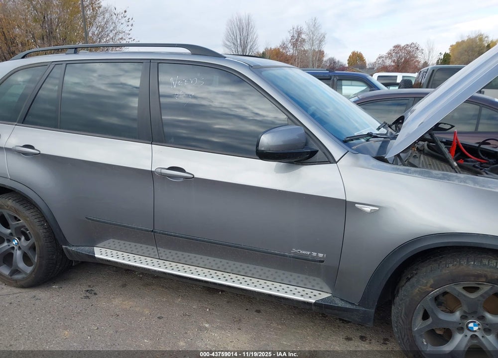 2011 BMW X5 XDRIVE35I/XDRIVE35I PREMIUM/XDRIVE35I SPORT ACTIVITY VIN: 5UXZV4C53BL416213
