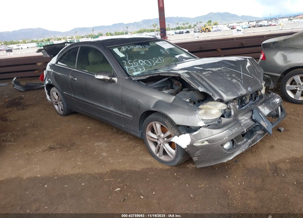 2008 MERCEDES-BENZ CLK 350 VIN: WDBTJ56H68F237281