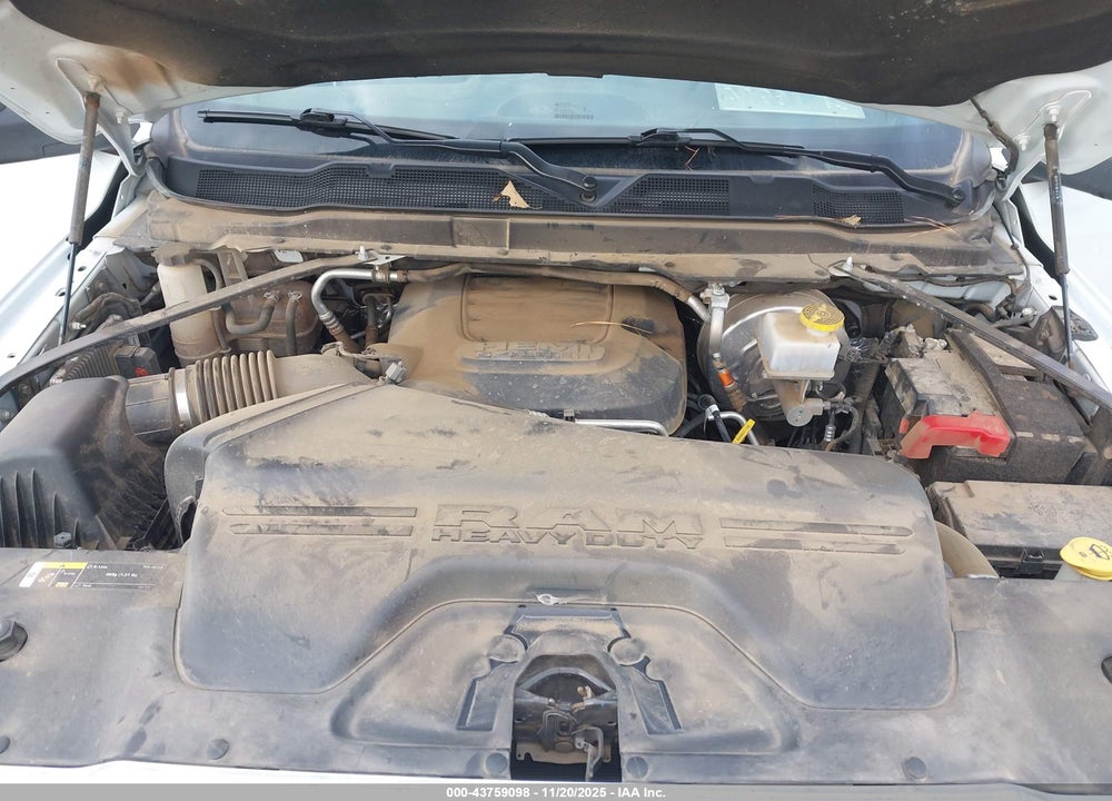2024 RAM 2500 BIG HORN 4X4 6'4 BOX VIN: 3C6UR5DJ5RG354796