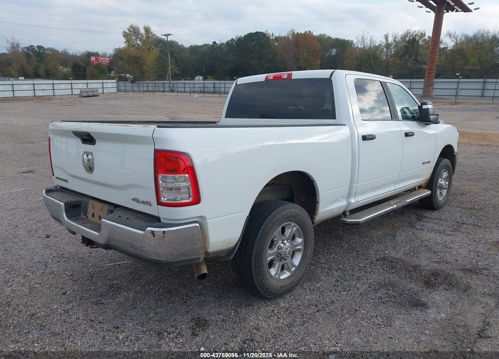 2024 RAM 2500 BIG HORN 4X4 6'4 BOX VIN: 3C6UR5DJ5RG354796