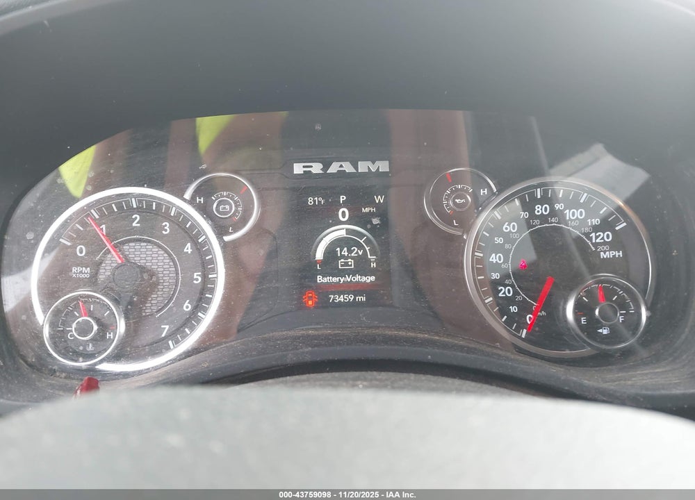 2024 RAM 2500 BIG HORN 4X4 6'4 BOX VIN: 3C6UR5DJ5RG354796