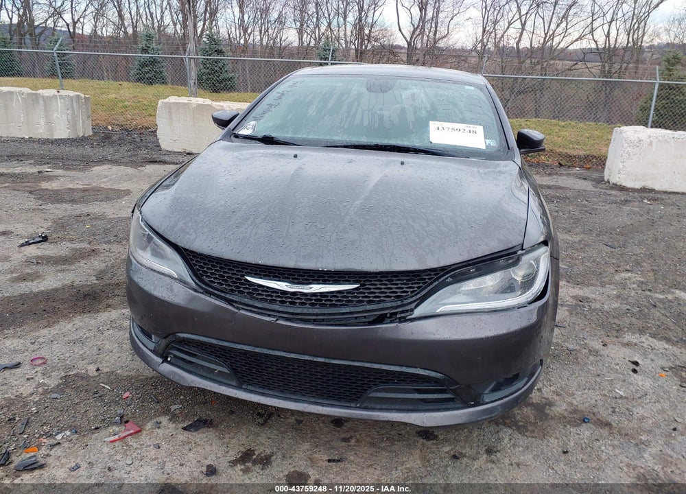 2015 CHRYSLER 200 S VIN: 1C3CCCDG7FN610443